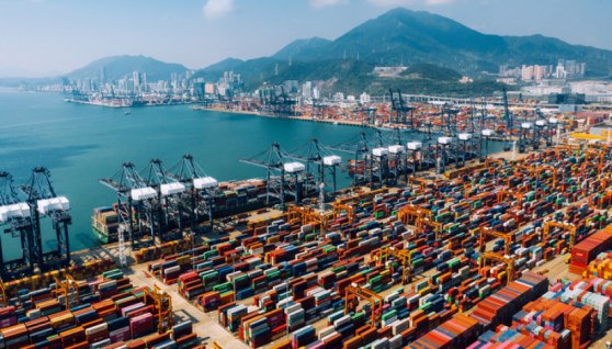 سوق خدمات الموانى البحرية 