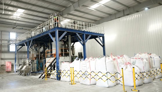 مصنع في مصر لإنتاج أرضيات SPC