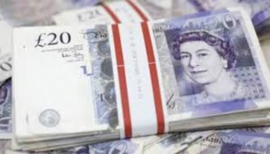  الجنيه الإسترليني