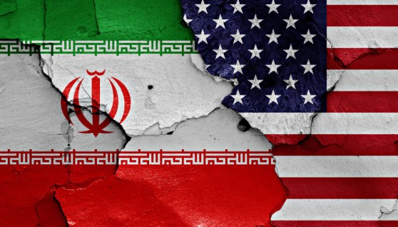 الصراع بين أمريكا وإيران 