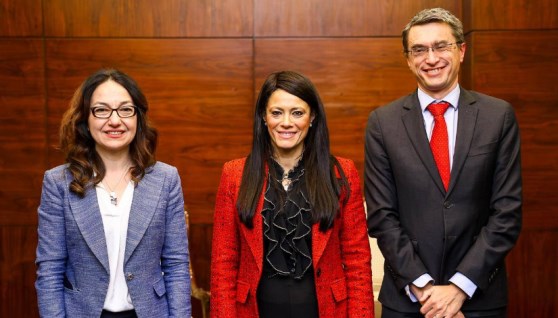 لقاء بين المشاط ونائب رئيس البنك لشؤون سياسة العمليات