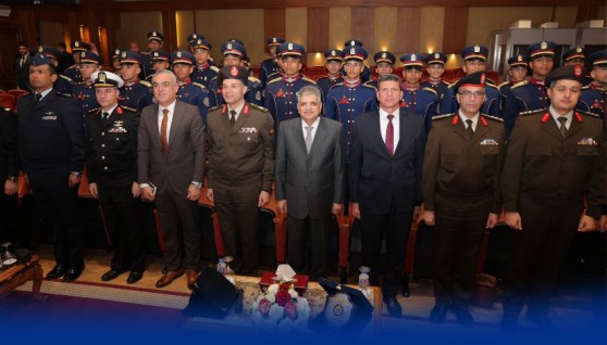  الفريق أسامة ربيع، رئيس هيئة قناة السويس