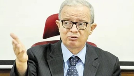 الدكتور حسين عيسى نائب رئيس الوزراء للشؤون الاقتصادية