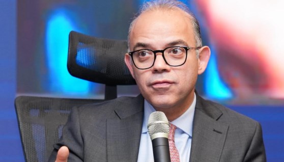 الدكتور محمد فريد وزير الاستثمار والتجارة الخارجية 