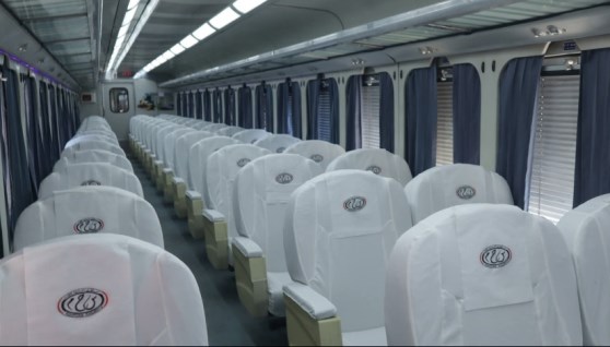 قطارات السكك الحديد