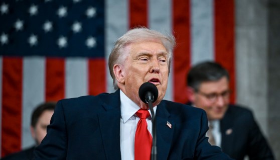 دونالد ترامب الرئيس الأمريكي