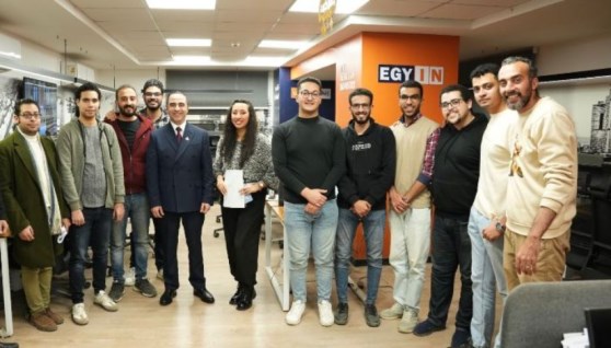 جانب من الزيارة 