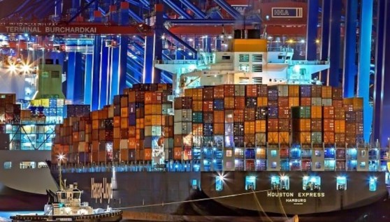 الرسوم الجمركية 