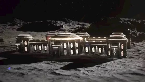 فندق على القمر