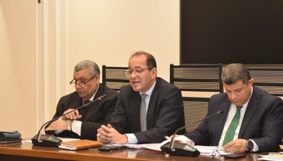 وزير المالية 