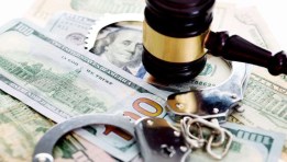 مكافحة غسل الأموال 