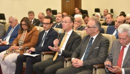 اجتماع مع الاتحاد العام للغرف التجارية