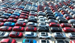 سيارات - أرشيفية