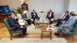 وزير العمل مع  أعضاء مجلسي النواب والشيوخ