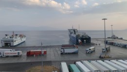 ميناء البحر الاحمر 