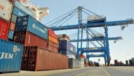 ميناء البحر الأحمر- أرشيفية