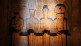 تعامد الشمس على وجه رمسيس الثاني 