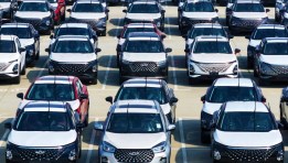 سيارات في السوق الصيني 