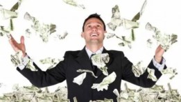 رجل غني- تعبيرية