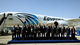 جانب من مراسم استقبال أول طائرة من طراز A350-900