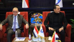 الدكتور محمد فريد وزير الاستثمار مع النائب أحمد عبد الجواد