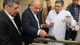 الدكتور محمود عصمت وزير الكهرباء