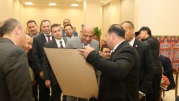 وزير الكهرباء الدكتور محمود عصمت