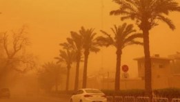 عاصفة ترابية تضرب البلاد اليوم