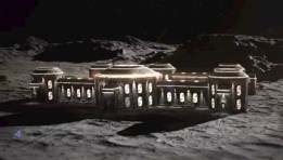 فندق على القمر