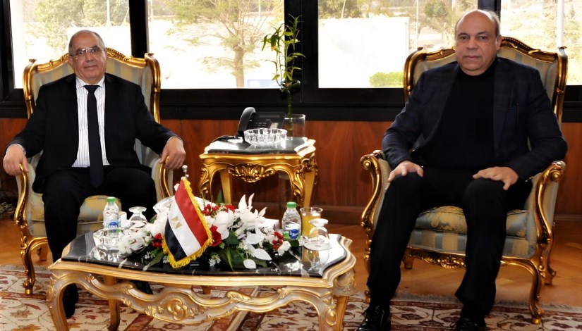 وزير الطيران