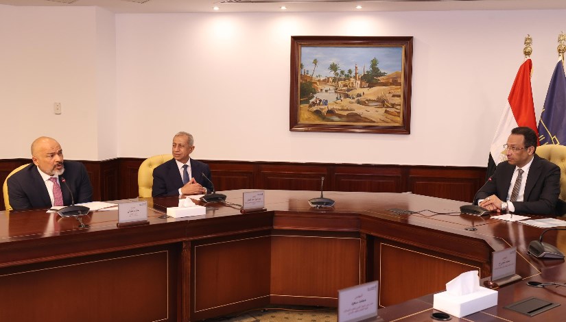 توقيع اتفاقية تعاون استراتيجية بين الأكاديمية العربية للعلوم والتكنولوجيا والنقل البحري وشركة إي آند مصر