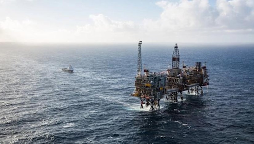 حفار بترولي- أرشيفية