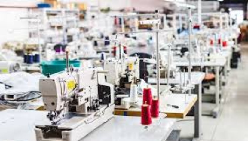  صناعة الملابس 