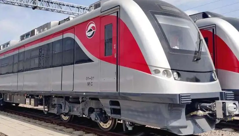 القطار الكهربائي الخفيف LRT