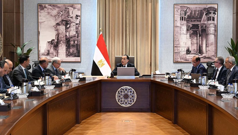 جانب من اجتماع المجموعة الوزارية الاقتصادية