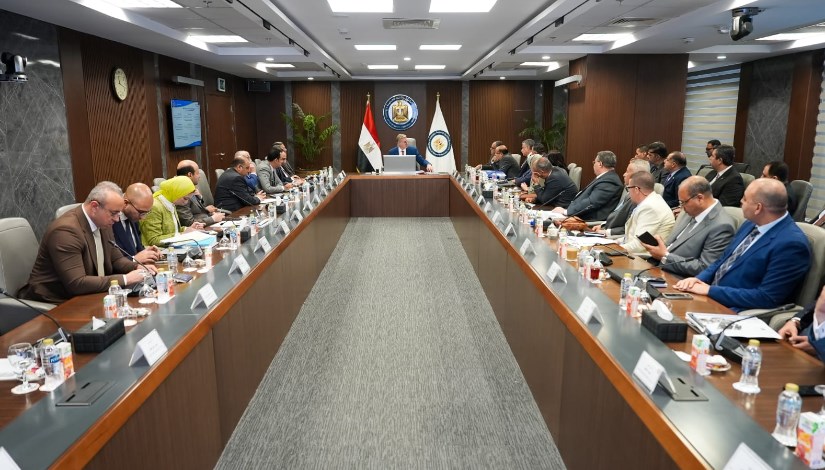 جانب من اعتماد الموازنة الاستثمارية لشركة مصر للبترول