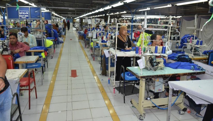 صناعة الملابس 