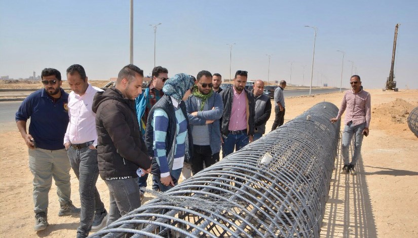 رئيس جهاز تنمية مدينة السويس الجديدة خلال تفقد المشروعات