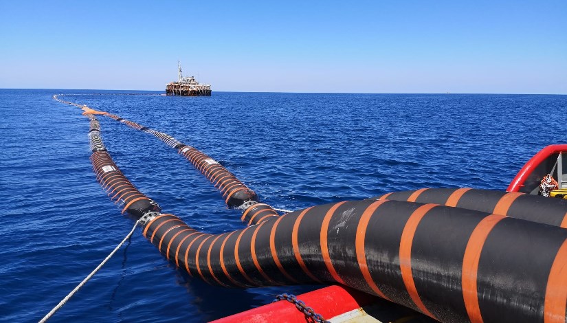 كابلات بحرية لنقل الكهرباء