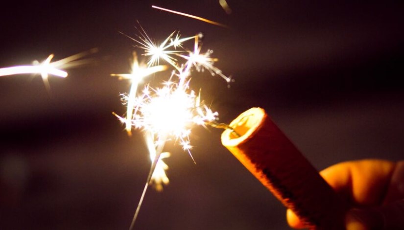 ألعاب نارية