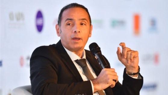 الدكتور إسلام عزام