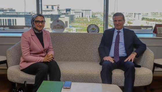 علاء فاروق، وزير الزراعة واستصلاح الأراضي، حنان مجدي، محافظ الوادي الجديد