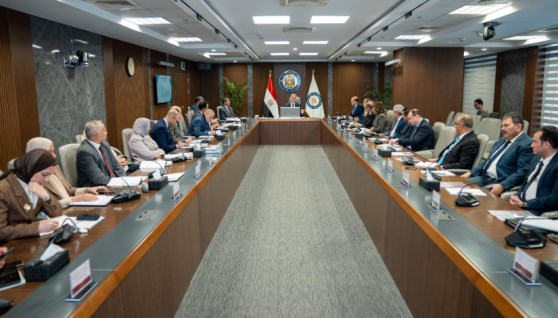 وزير البترول خلال الجمعية العامة لشركة المصرية القابضة للبتروكيماويات