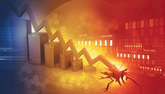 هل ينجو الجنيه المصري من تبعات التصعيد العسكري