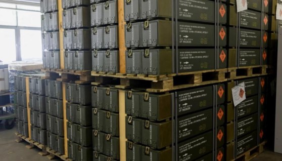 مخزونات للأسلحة الأمريكية