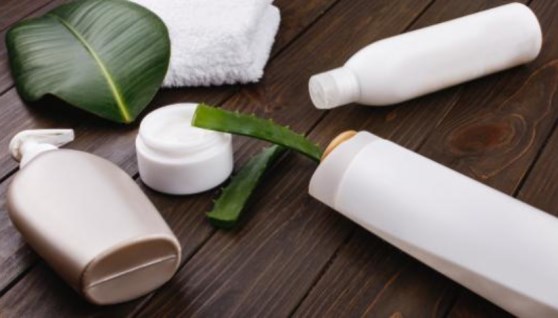 شامبو للعناية بالشعر