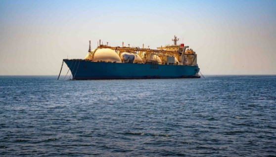 ناقلة الغاز الطبيعي المسال