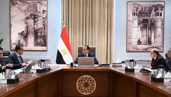 جانب من اجتماع رئيس مجلس الوزراء 