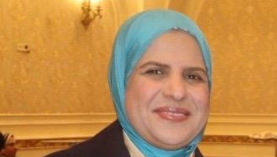 الدكتورة سحر مصطفى مديرة مركز بحوث ودراسات الرأي العام