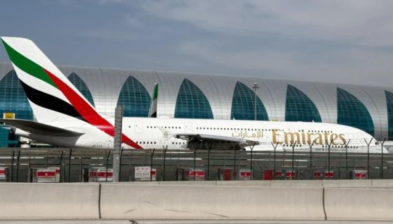طيران الإمارات